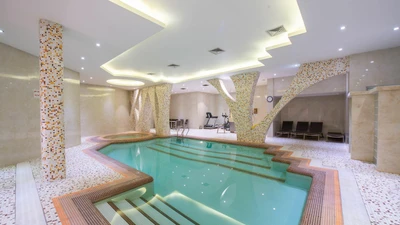 Royal Hotel