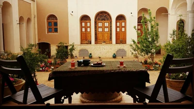Morshedi House Boutique Hotel