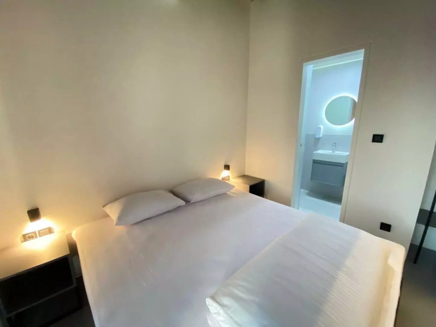 Firouzeh Hostel By Heritage - Tehran