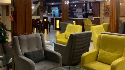 Alborz Hotel