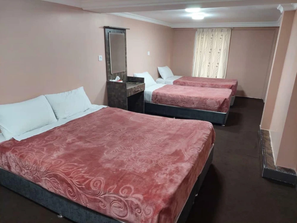 Kavan Hotel