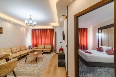 Artemis Hotel